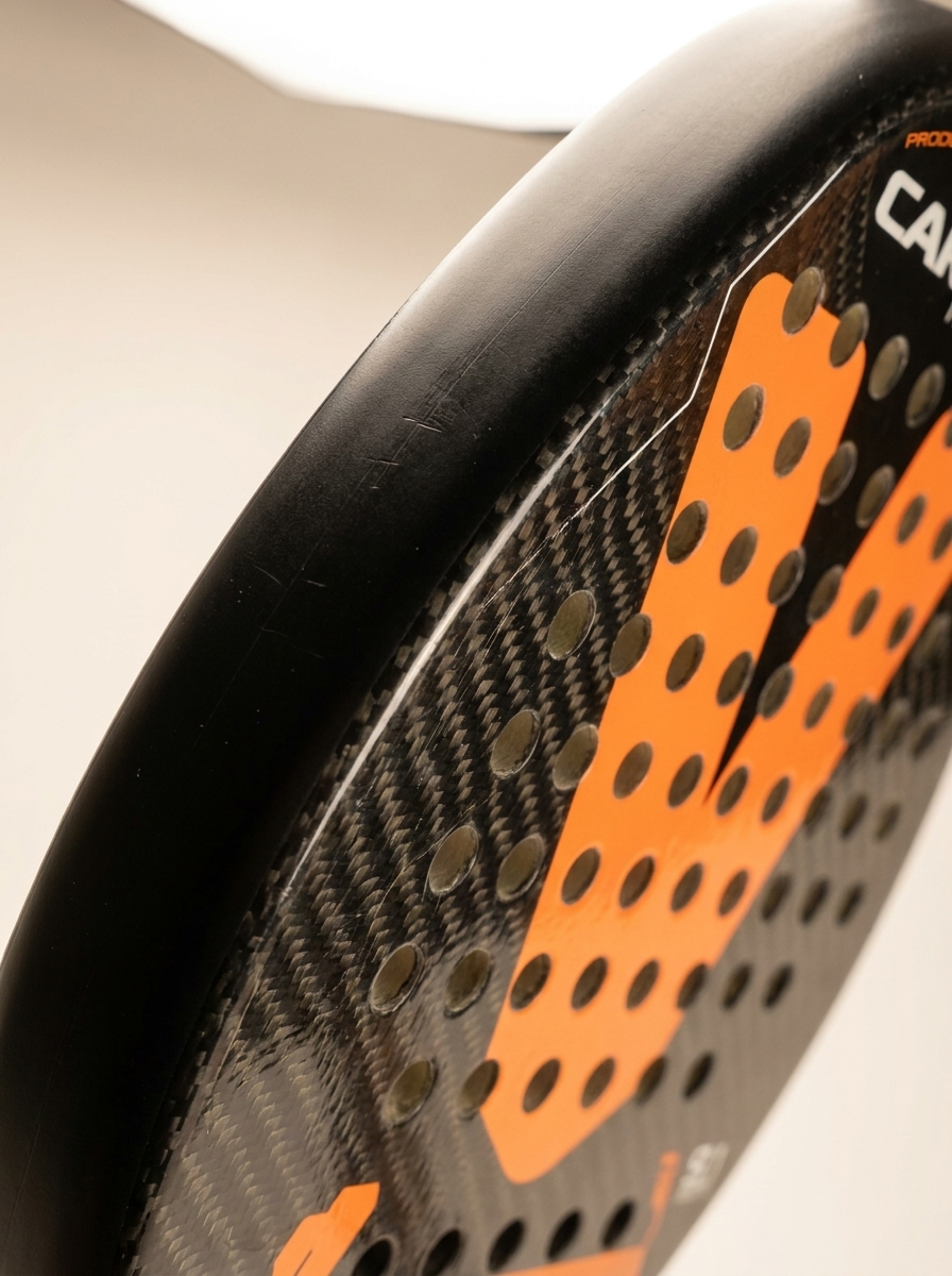 QOAR Volt — Carbon Padel Racket